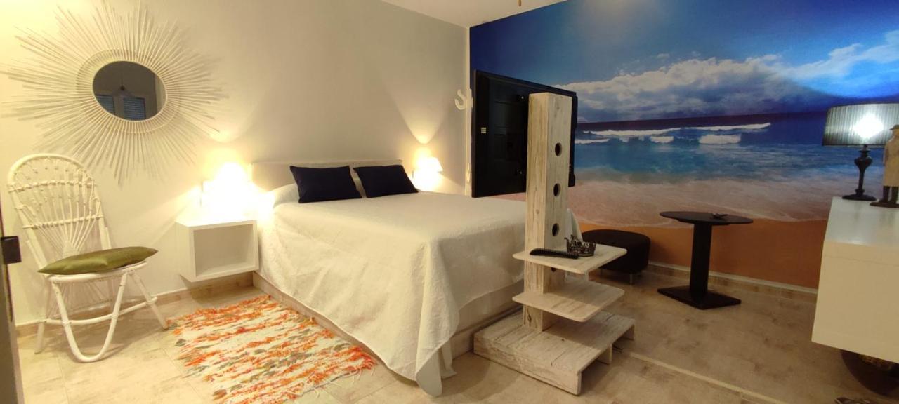 Pardelo Apartment Адехе Екстериор снимка